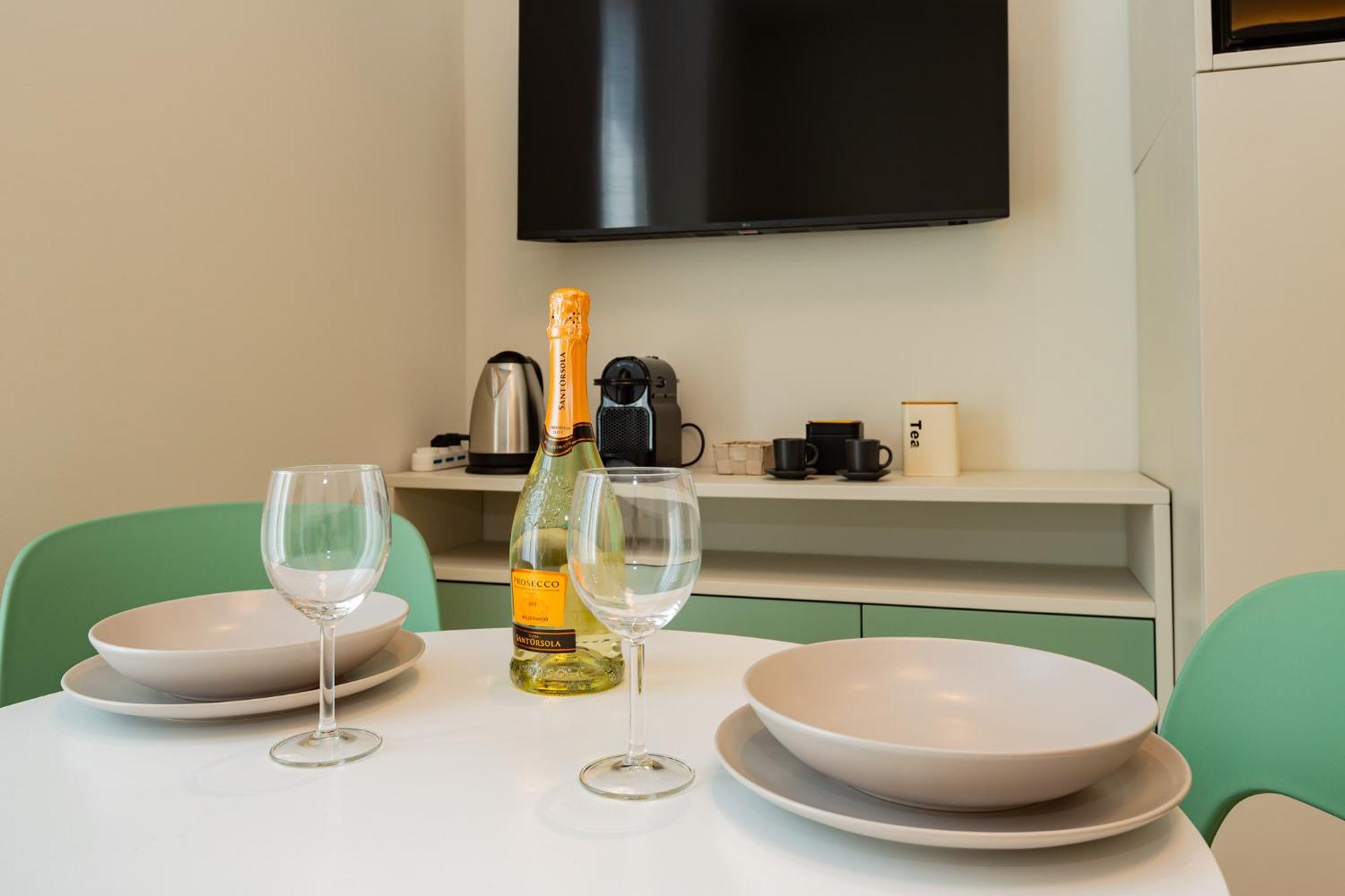 شقة Abruzzi64 Milan Cozy Nest المظهر الخارجي الصورة